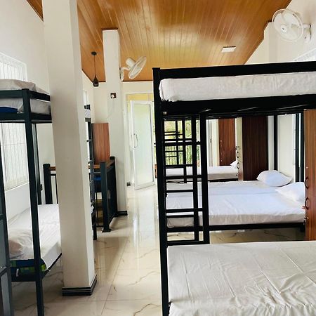 Star Village Hostel Kandy Exteriör bild