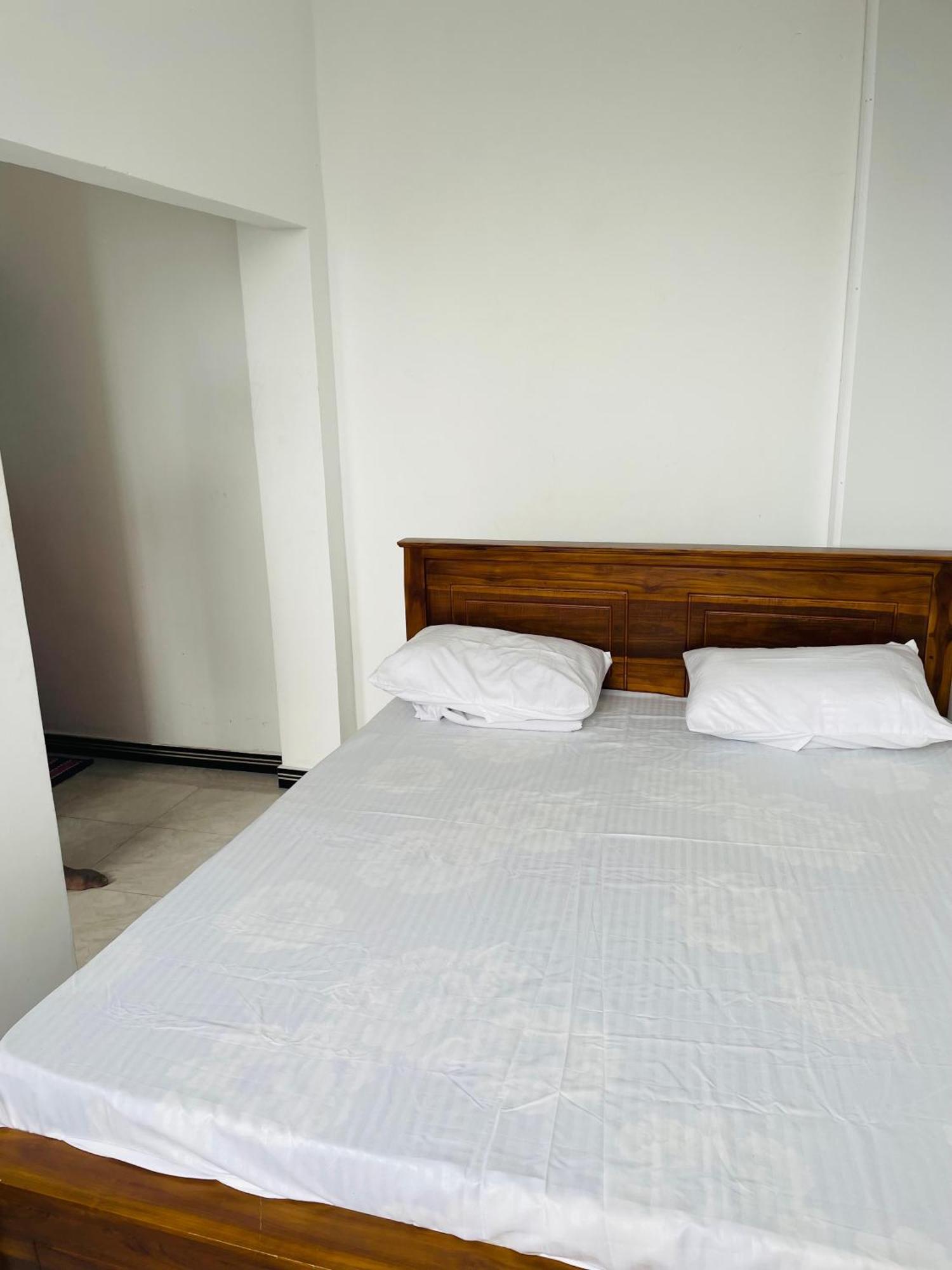 Star Village Hostel Kandy Exteriör bild